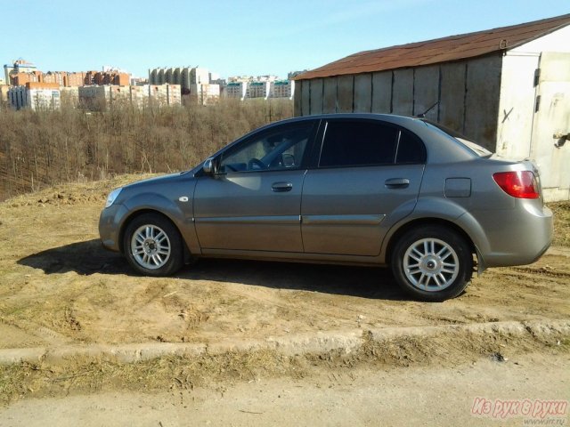 KIA Rio,  седан,  2011 г. в.,  пробег:  45000 км.,  механическая,  1.4 л в городе Чебоксары, фото 1, Чувашия