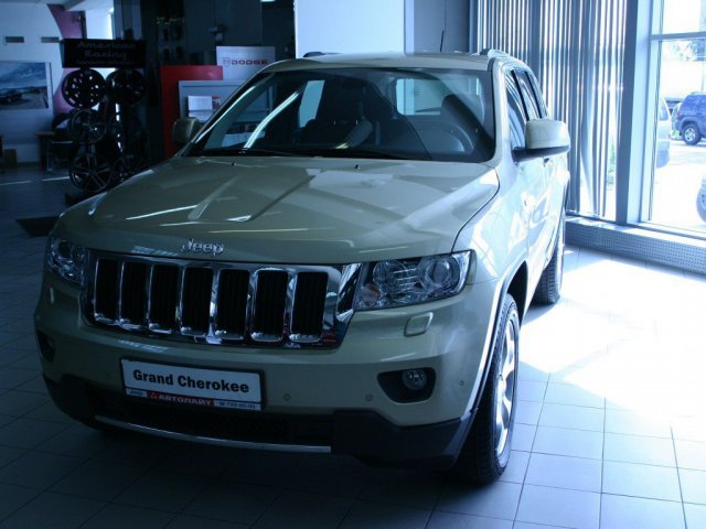 Продается автомобиль Jeep Grand Cherokee 2012 года в городе Москва, фото 1, стоимость: 2 667 000 руб.