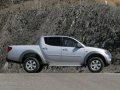 Mitsubishi L 200 2013г.  механика 2477см.  куб в городе Москва, фото 1, Московская область