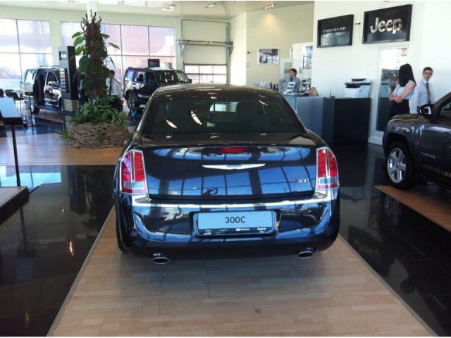 Chrysler 300C 2012г.  автомат 3604см.  куб в городе Санкт-Петербург, фото 5, Ленинградская область