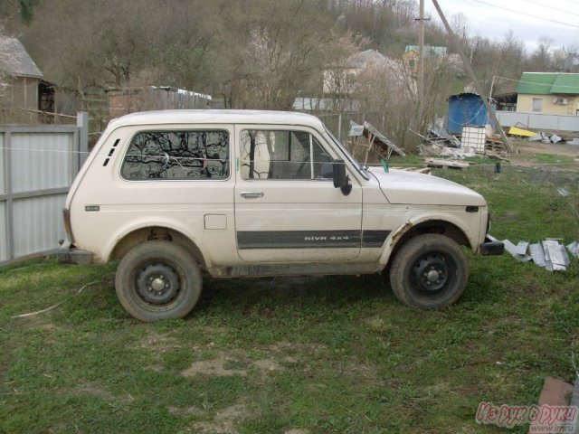 ВАЗ 21213 (Niva),  внедорожник,  1995 г. в.,  пробег:  131000 км.,  механическая,  1.7 л в городе Туапсе, фото 1, стоимость: 80 000 руб.