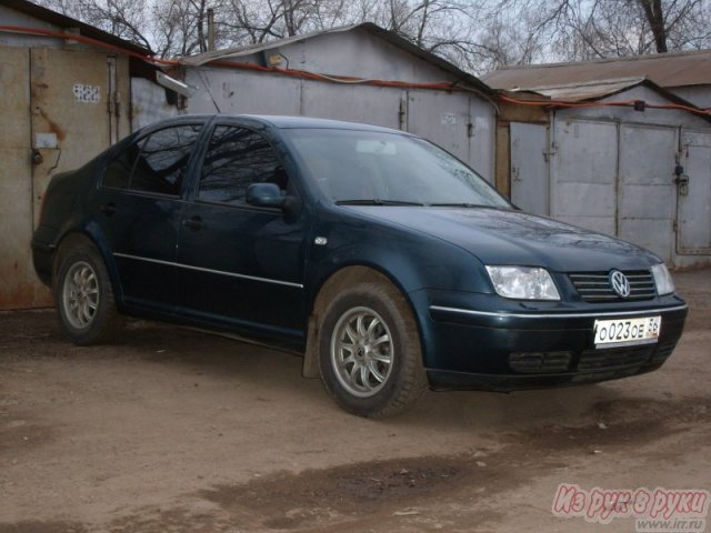 Volkswagen Bora,  седан,  2004 г. в.,  пробег:  104000 км.,  механическая,  1.6 л в городе Уфа, фото 3, Башкортостан