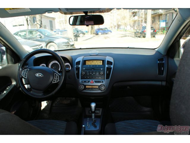 KIA Cee’d,  хэтчбек,  2008 г. в.,  пробег:  118000 км.,  автоматическая,  1.6 л в городе Москва, фото 6, Московская область