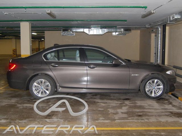 BMW 528 2012г.  автомат 2996см.  куб в городе Москва, фото 2, Московская область