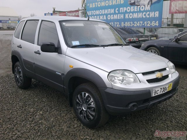 Chevrolet Niva,  внедорожник,  2010 г. в.,  пробег:  40000 км.,  механическая,  1700 л в городе Ростов-на-Дону, фото 3, Ростовская область