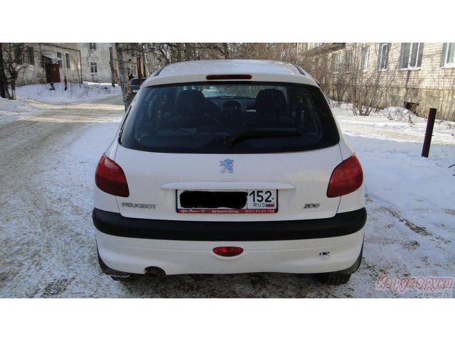 Peugeot 206,  хэтчбек,  2006 г. в.,  механическая,  1.4 л в городе Дзержинск, фото 2, Нижегородская область