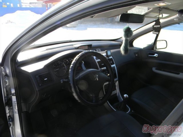 Peugeot 307,  хэтчбек,  2006 г. в.,  пробег:  109000 км.,  механическая,  1.4 л в городе Псков, фото 3, стоимость: 290 000 руб.