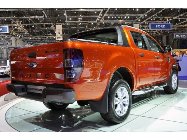 Ford Ranger 2013г.  автомат 3200см.  куб в городе Санкт-Петербург, фото 6, Ford