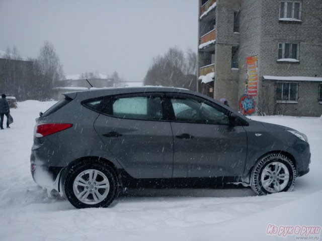 Hyundai ix35,  внедорожник,  2012 г. в.,  пробег:  12500 км.,  механическая,  2.0 л в городе Березники, фото 3, Пермский край