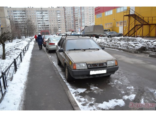 ВАЗ 21099,  седан,  1999 г. в.,  пробег:  209000 км.,  механическая,  1.4 л в городе Санкт-Петербург, фото 1, Ленинградская область