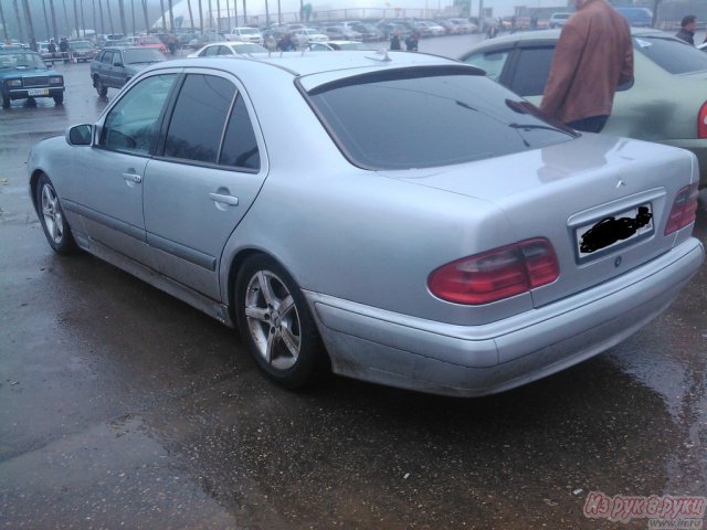 Mercedes E 200,  седан,  2000 г. в.,  пробег:  313000 км.,  автоматическая,  2 л в городе Самара, фото 5, Самарская область