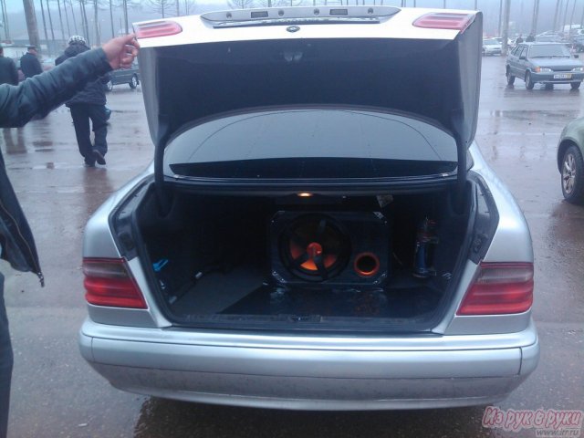 Mercedes E 200,  седан,  2000 г. в.,  пробег:  313000 км.,  автоматическая,  2 л в городе Самара, фото 7, Mercedes