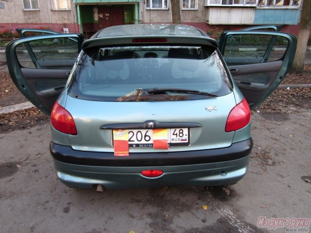 Peugeot 206,  хэтчбек,  2000 г. в.,  пробег:  170000 км.,  механическая,  1.4 л в городе Грязи, фото 2, Липецкая область