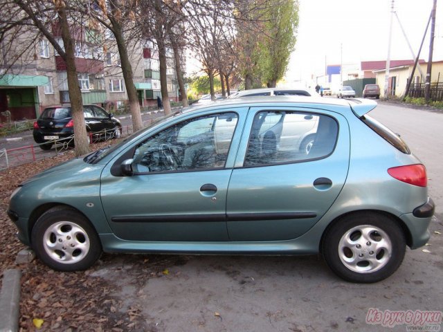 Peugeot 206,  хэтчбек,  2000 г. в.,  пробег:  170000 км.,  механическая,  1.4 л в городе Грязи, фото 4, Peugeot