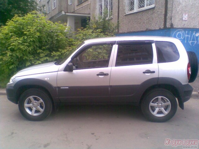 Chevrolet Niva,  внедорожник,  2011 г. в.,  пробег:  46000 км.,  механическая в городе Чебоксары, фото 1, стоимость: 400 000 руб.