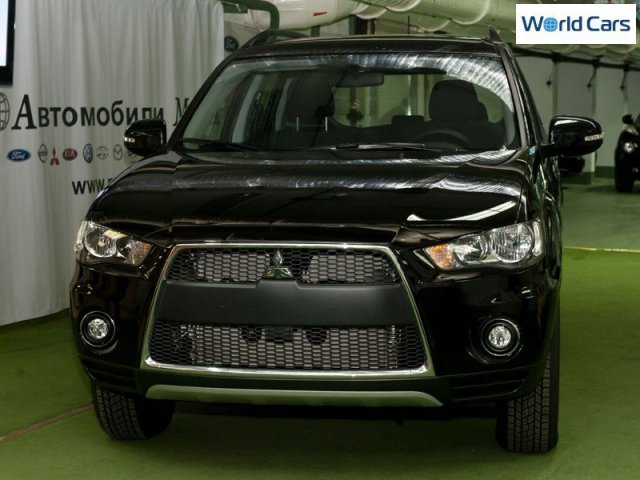 Mitsubishi ASX,  внедорожник,  2013 г. в.,  автомат,  1,8 л,  цвет:  белый в городе Москва, фото 1, Mitsubishi