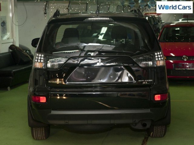 Mitsubishi ASX,  внедорожник,  2013 г. в.,  автомат,  1,8 л,  цвет:  белый в городе Москва, фото 5, Московская область