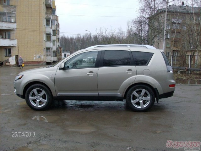 Mitsubishi Outlander XL,  внедорожник,  2007 г. в.,  пробег:  83000 км.,  автоматическая,  3 л в городе Пермь, фото 2, стоимость: 820 000 руб.