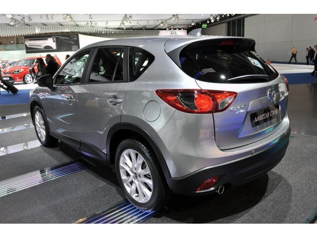 Mazda CX-5 2013г.  механика 1997см.  куб в городе Санкт-Петербург, фото 3, Mazda