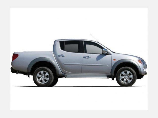 Mitsubishi L200 2013г.  механика 2500см.  куб в городе Москва, фото 5, Московская область