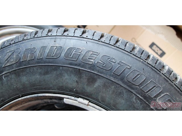 Шины:  205/80 R16 Bridgestone Dueler H/T,  Диски :   PCD:  6*139.7 Dia:  67,1 мм ET:  38,  на Mitsubishi L200 в городе Сургут, фото 3, стоимость: 20 000 руб.