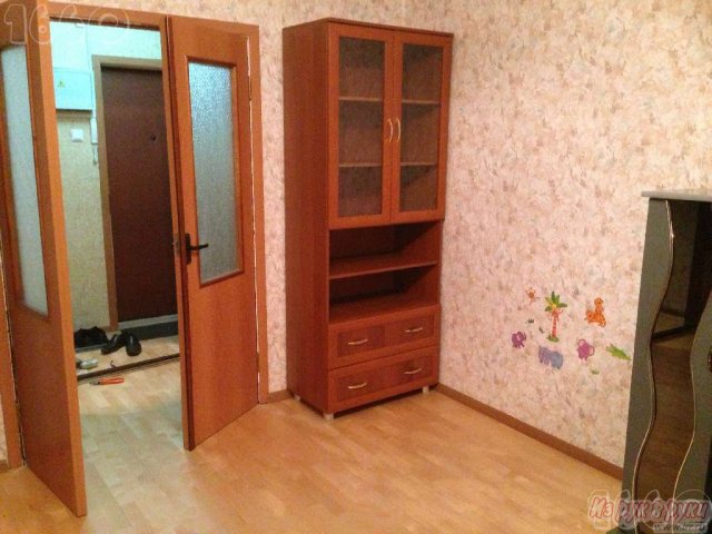 1-комн.  квартира,  Лихачевский пр-кт,  70 к 1,  2/17,  общая 43 кв. м.,  кухня 10 кв. м.,  с/у раздельный,  типовой,  мебель,  бытовая техника в городе Долгопрудный, фото 1, стоимость: 25 000 руб.