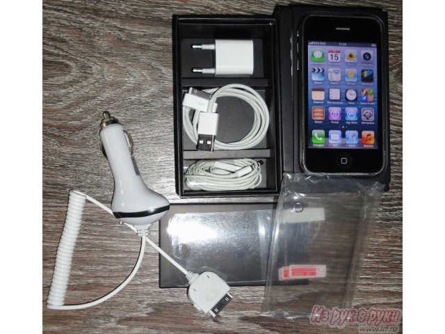 Продам мобильный телефон Apple iPhone 3GS 32Gb б/у в городе Хабаровск, фото 3, стоимость: 8 000 руб.