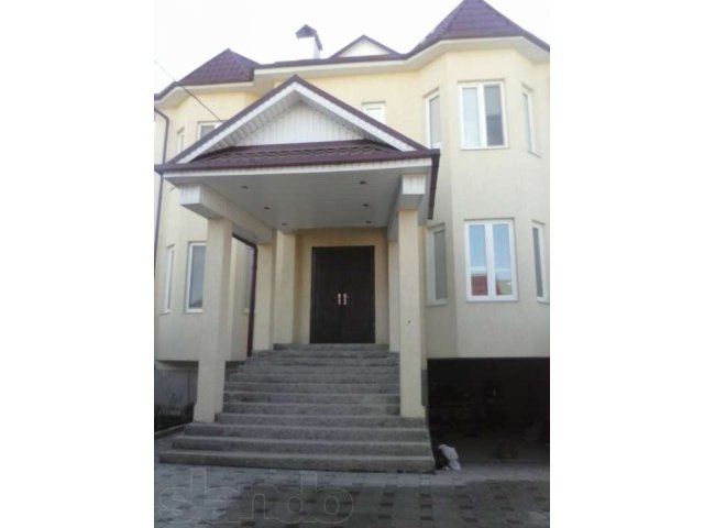 Продаётся Элитный дом 3-этажный в Центре. в городе Нальчик, фото 1, Продажа домов в городе