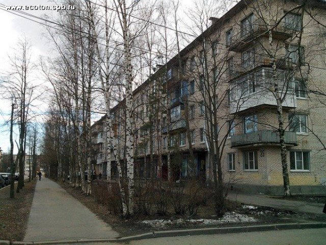 Продам Ломоносов,  Владимирская 25 в городе Санкт-Петербург, фото 1, стоимость: 2 900 000 руб.