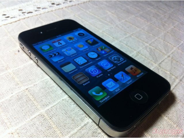 Продам мобильный телефон Apple iPhone 4 16Gb б/у в городе Нижний Новгород, фото 1, Нижегородская область