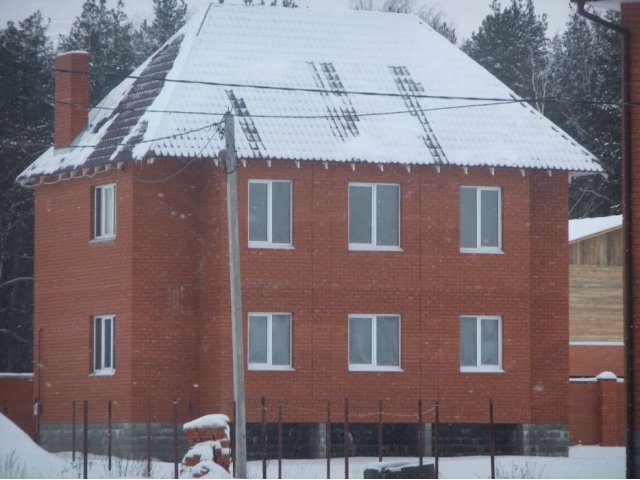 2х этажный кирпичный дом в городе Воскресенск, фото 1, Московская область