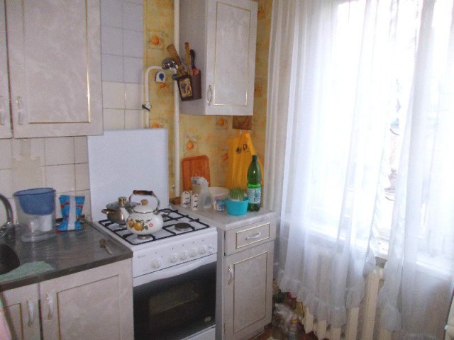 Продам 3-комн.  квартиру,  общая площадь:  56 кв. м.  , этаж:  1,  адрес:  Комиссарова,  49 в городе Владимир, фото 6, Владимирская область