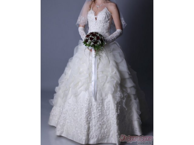 Свадебное платье в городе Курганинск, фото 1, стоимость: 18 000 руб.