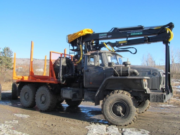 Заводские лесовозные тягачи Урал Е-4, пневматика с манипуляторами от производителя 2015г.в. в городе Красноярск, фото 3, Красноярский край