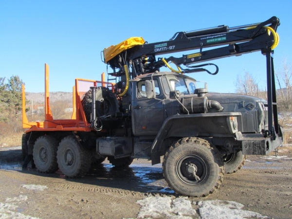 Заводские лесовозные тягачи Урал Е-4, пневматика с манипуляторами от производителя 2015г.в. в городе Красноярск, фото 2, телефон продавца: +7 (951) 444-78-61