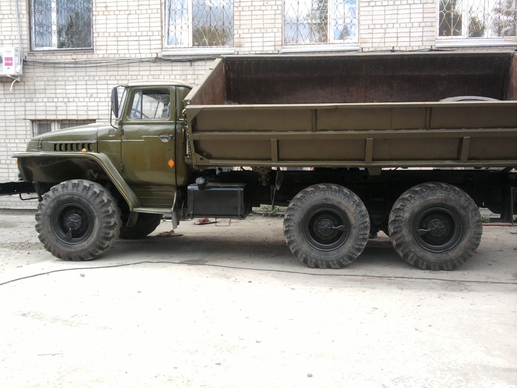 Продаю самосвал с 2х-сторонней разгрузкой Урал 5557 Сельхозник в городе Анадырь, фото 1, Чукотка