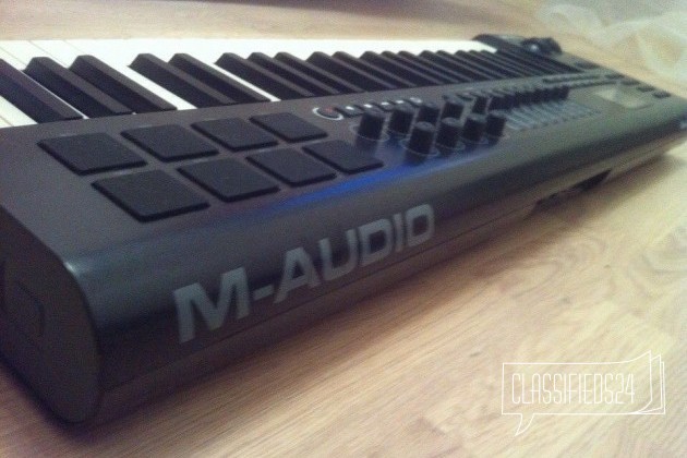 Midi контроллер M-Audio Axiom 49 в городе Тверь, фото 2, стоимость: 7 000 руб.