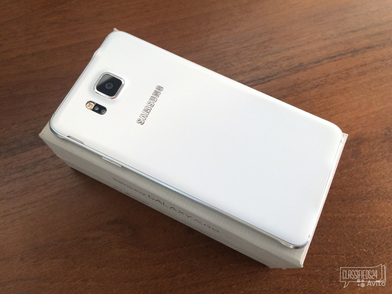 Продам Samsung Galaxy Alpha White в городе Севастополь, фото 2, Мобильные телефоны