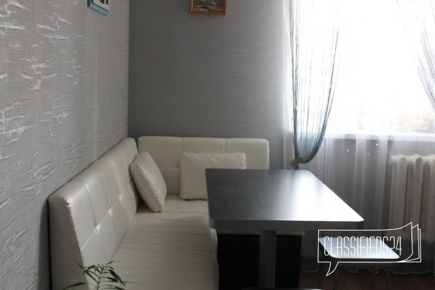 Стол в городе Киров, фото 1, телефон продавца: +7 (919) 522-49-22