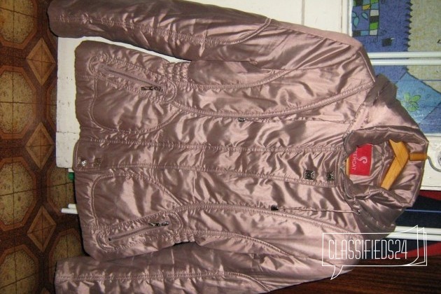 Куртка в городе Дзержинск, фото 1, стоимость: 900 руб.