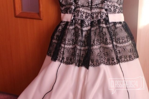 Красивое платье в городе Барнаул, фото 3, телефон продавца: +7 (923) 643-16-84