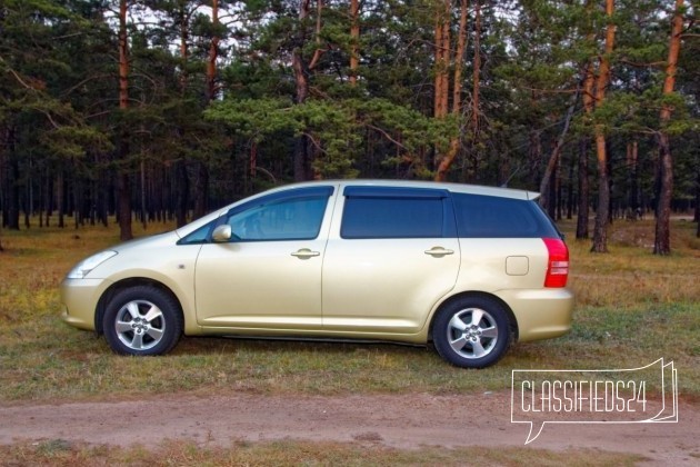 Toyota Wish, 2003 в городе Чита, фото 2, Забайкальский край