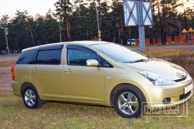 Toyota Wish, 2003 в городе Чита, фото 3, телефон продавца: +7 (914) 464-41-93