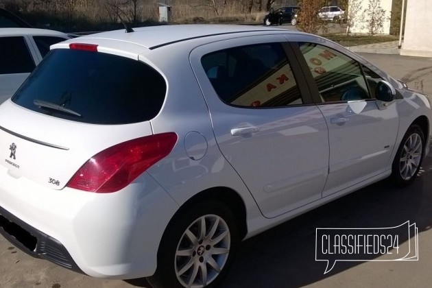 Peugeot 308, 2011 в городе Армавир, фото 3, Краснодарский край