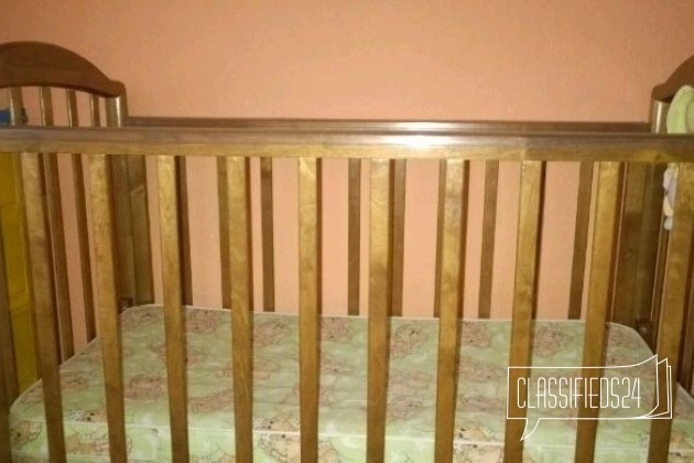 Кроватка детская маятниковая в городе Мыски, фото 1, телефон продавца: +7 (950) 588-89-99