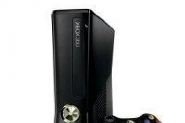 Продам Xbox 360 в городе Хабаровск, фото 1, телефон продавца: +7 (914) 216-59-76