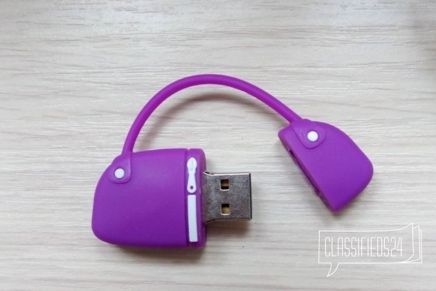 16 Гб Сумочка новая USB-флэшка в городе Белгород, фото 2, Карты памяти