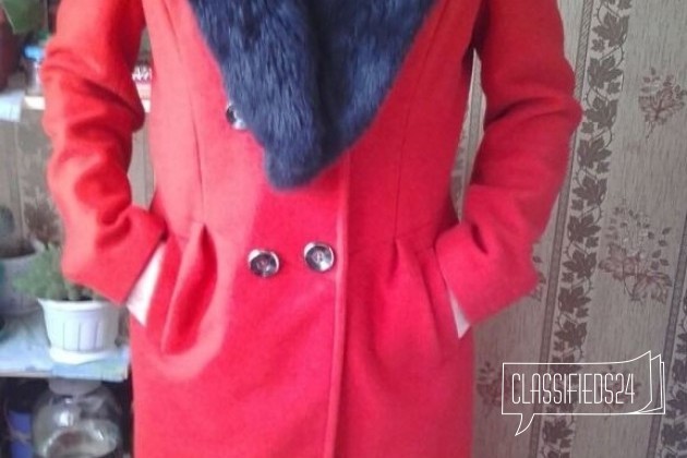 Пальто с натуральным мехом в городе Пенза, фото 1, телефон продавца: +7 (904) 854-68-36