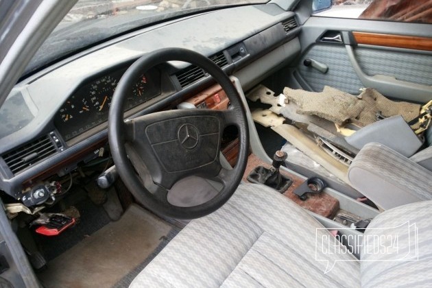 Mercedes-Benz W124, 1994 в городе Саратов, фото 2, телефон продавца: +7 (902) 049-83-67