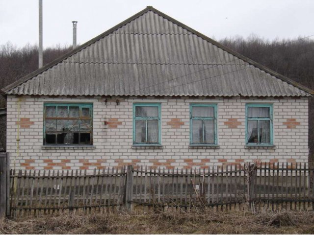 СРОЧНО продаю  жилой  кирпичный дом в городе Старый Оскол, фото 1, Продажа домов за городом